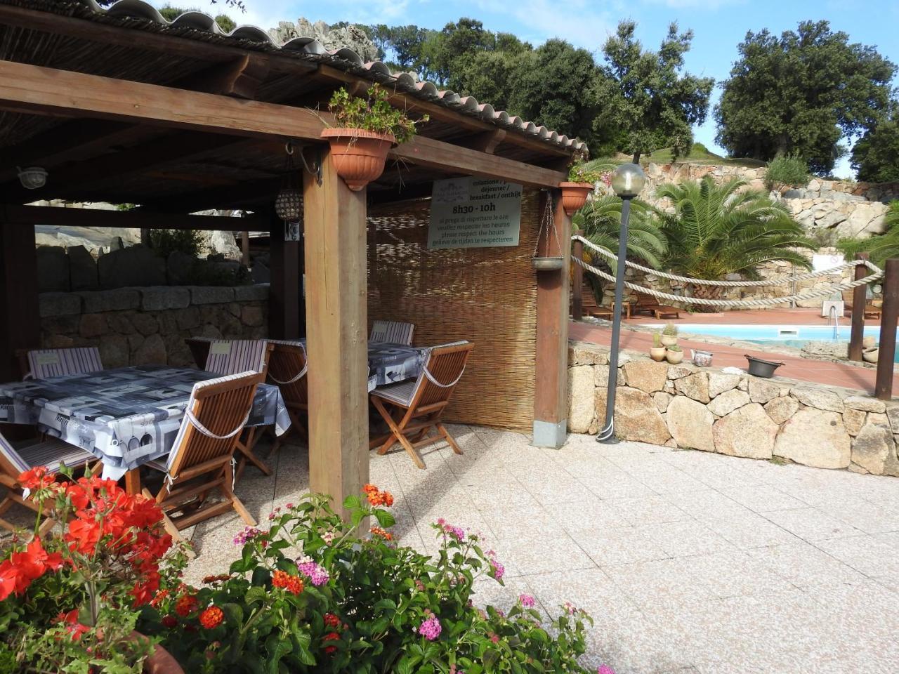 Residence Villa Smeralda Telti Eksteriør bilde